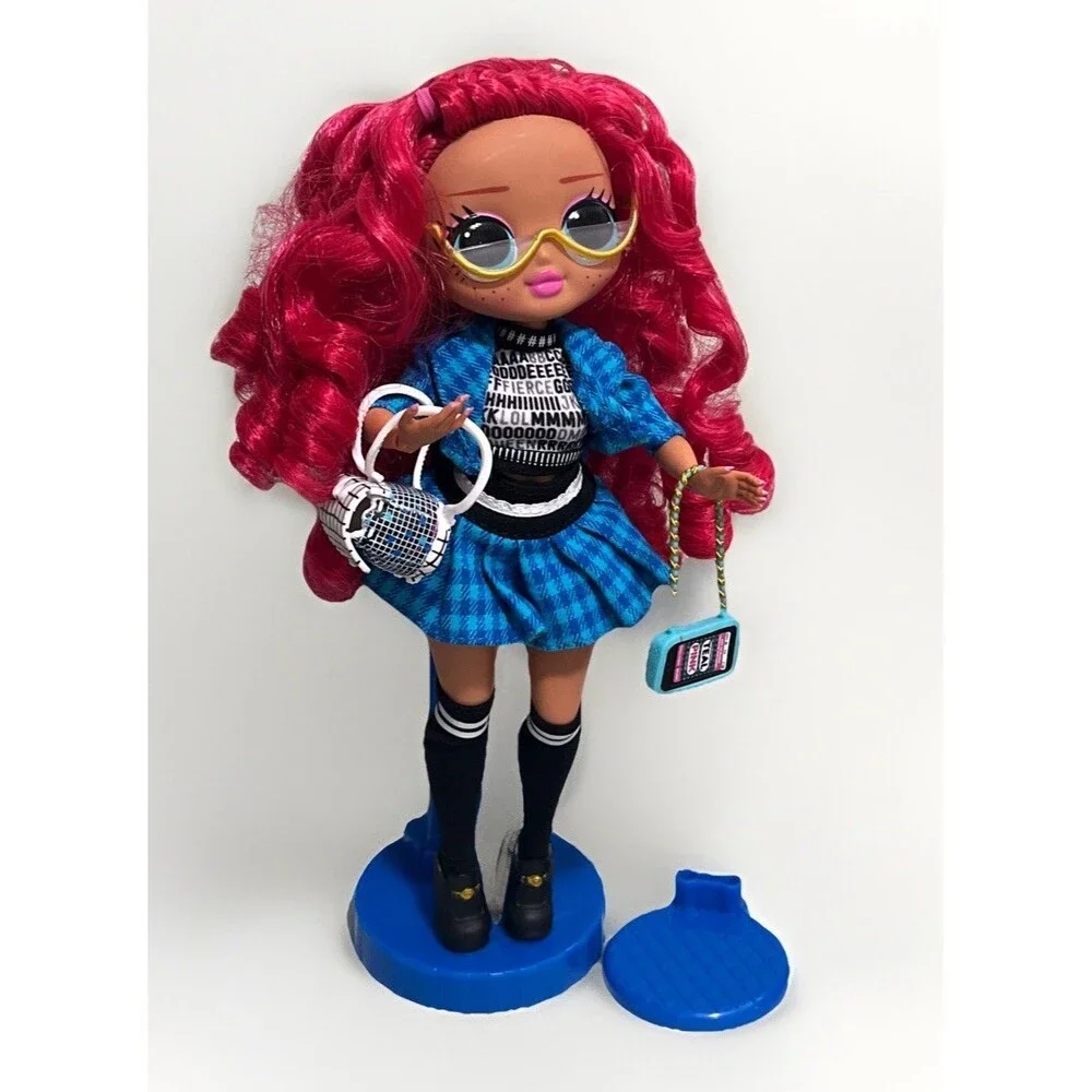LOL Surprise OMG Fashion Doll - Class Prez  with accessories And Stand